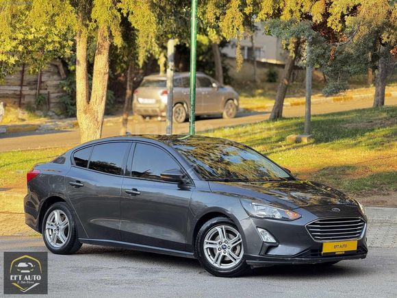 EFT AUTO'DAN FORD FOCUS DEĞİŞENSİZ BOYASIZ TRAMERSİZ