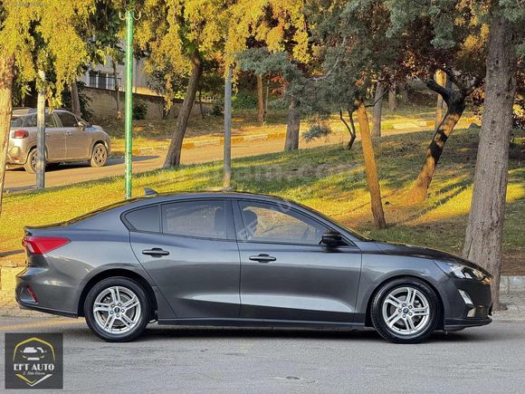 EFT AUTO'DAN FORD FOCUS DEĞİŞENSİZ BOYASIZ TRAMERSİZ