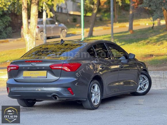 EFT AUTO'DAN FORD FOCUS DEĞİŞENSİZ BOYASIZ TRAMERSİZ