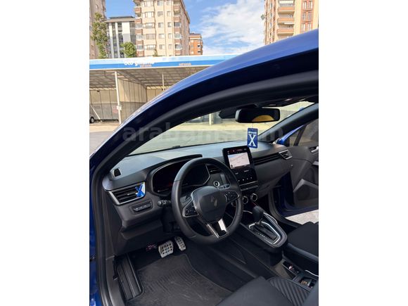 Sahibinden Renault Clio 1.0 TCe Techno Esprit Alpine 2024 Model 