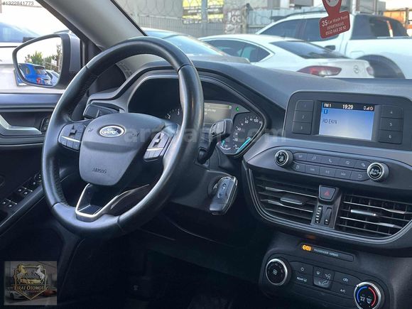 2020 94.000 KM BOYASIZ FORD FOCUS DİZEL OTOMATİK