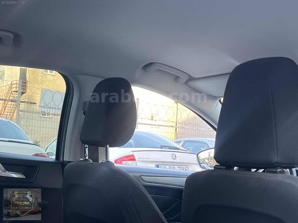 2020 94.000 KM BOYASIZ FORD FOCUS DİZEL OTOMATİK