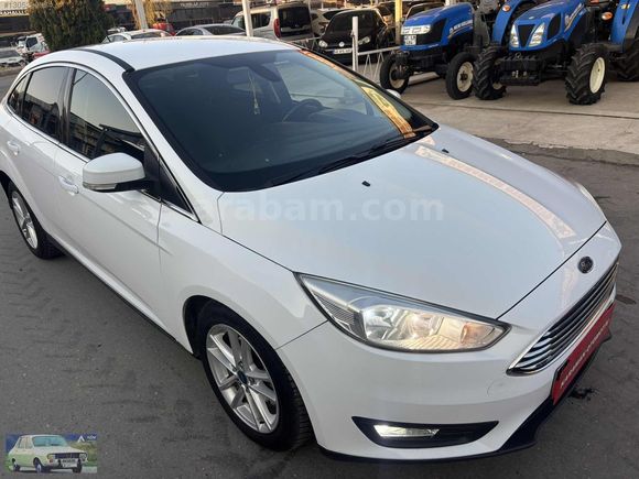 2015 MODEL FOCUS OTOMATİK 84.000 KM HATASIZ BOYASIZ