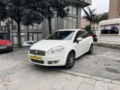 ÇEŞME OTOMOTİV'DEN 2011 LINEA