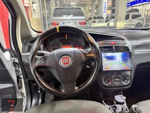 yeditepe den 2013 linea 1.3 m.jet 4 cam otomatik abs geri görüş