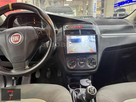 yeditepe den 2013 linea 1.3 m.jet 4 cam otomatik abs geri görüş
