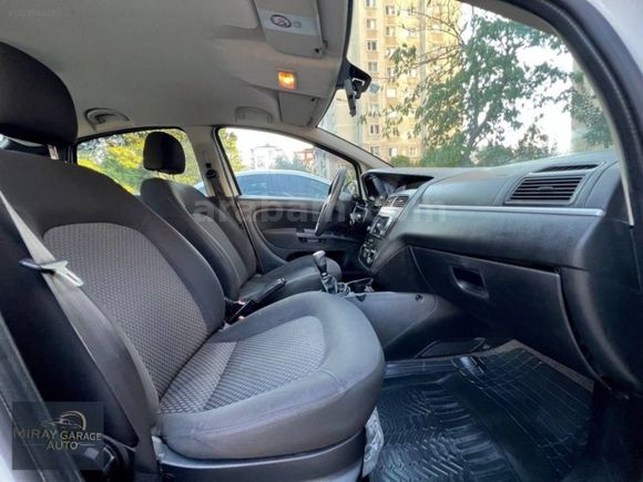 2014 TRAFİK ÇIKIŞLI 1.3 MULTİJET 207.000/ORJ/KM FULL BAKIMLI