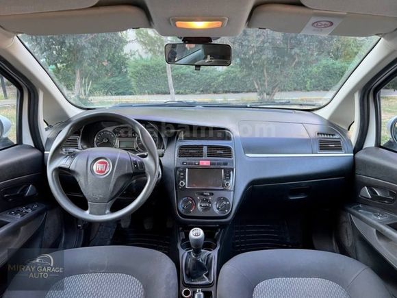 2014 TRAFİK ÇIKIŞLI 1.3 MULTİJET 207.000/ORJ/KM FULL BAKIMLI