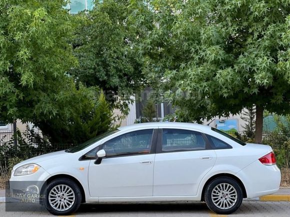 2014 TRAFİK ÇIKIŞLI 1.3 MULTİJET 207.000/ORJ/KM FULL BAKIMLI
