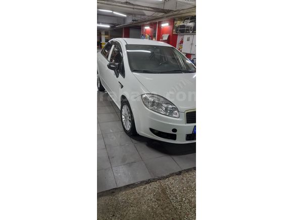 2012 model DEĞIŞENSİZ 1.3multijet LINEA