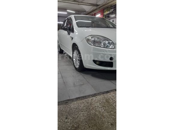 2012 model DEĞIŞENSİZ 1.3multijet LINEA