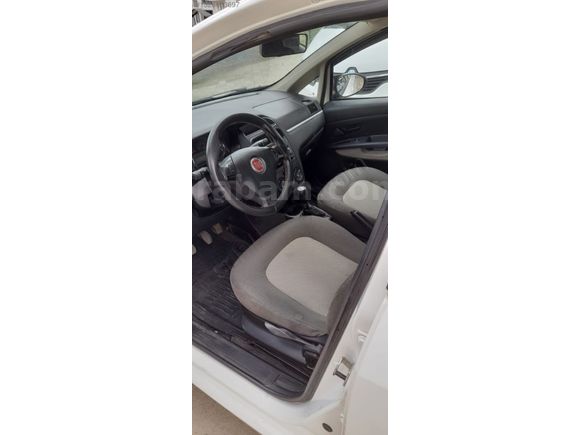 2012 model DEĞIŞENSİZ 1.3multijet LINEA
