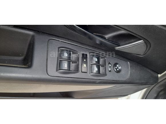2012 model DEĞIŞENSİZ 1.3multijet LINEA