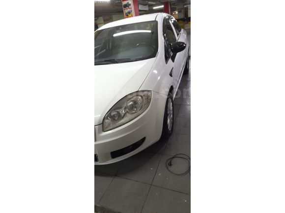 2012 model DEĞIŞENSİZ 1.3multijet LINEA