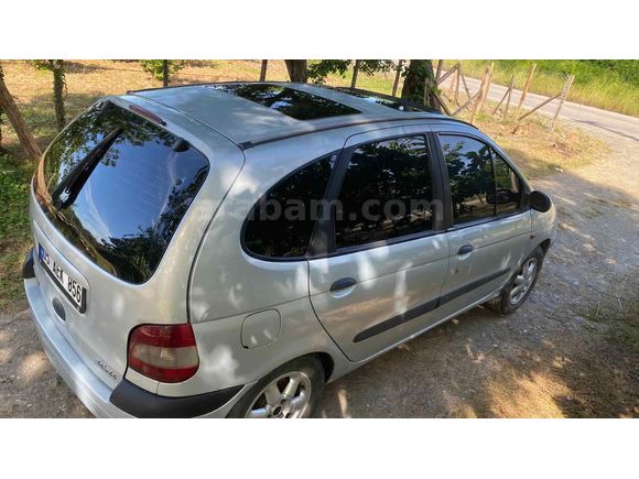 Sahibinden Renault Scenic 1.6 RXT 2001 Model 