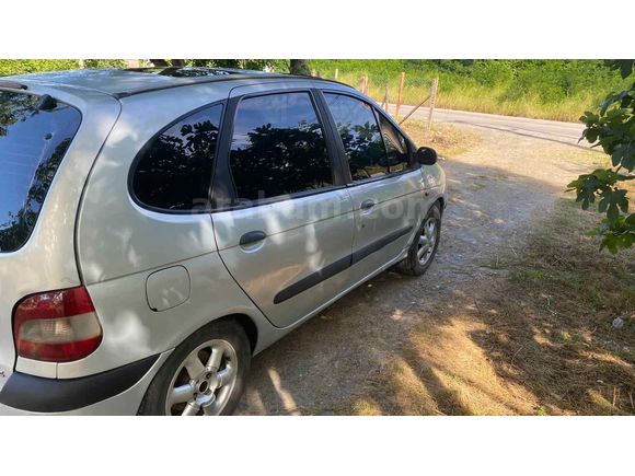 Sahibinden Renault Scenic 1.6 RXT 2001 Model 