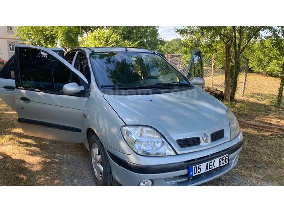 Sahibinden Renault Scenic 1.6 RXT 2001 Model 