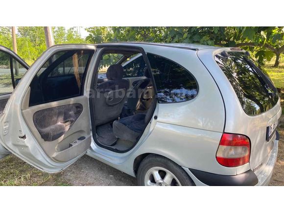 Sahibinden Renault Scenic 1.6 RXT 2001 Model 