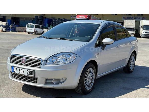 TERTEMİZ BAKIMLI FİAT LİNEA 1.3 MULTİJET KLİMA ABS