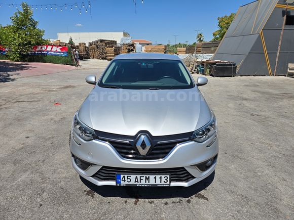 Sahibinden Renault Megane 1.3 TCe Joy 2020 Model 