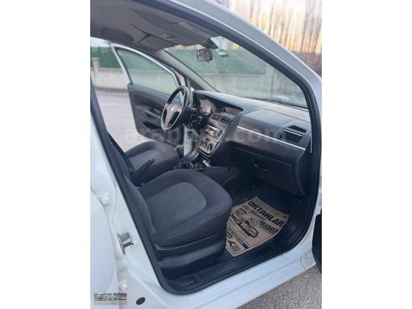 HİLAL OTOMOTİVDEN 2014 MODEL FİAT LİNEA 1.3 MULTİJET ACTİVE PLUS