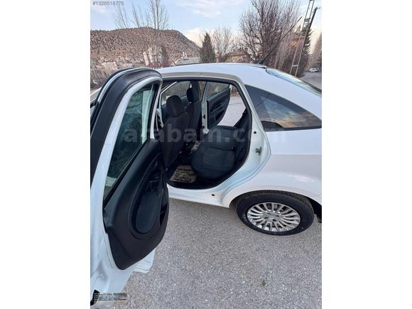 HİLAL OTOMOTİVDEN 2014 MODEL FİAT LİNEA 1.3 MULTİJET ACTİVE PLUS