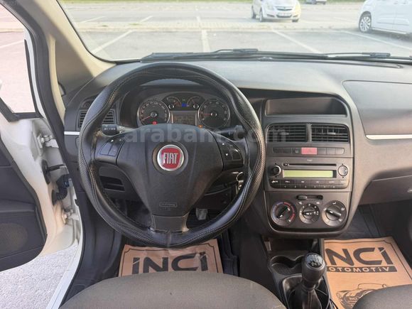 İNCİDEN DEĞİŞENSİZ KAYITSIZ FİAT LİNEA