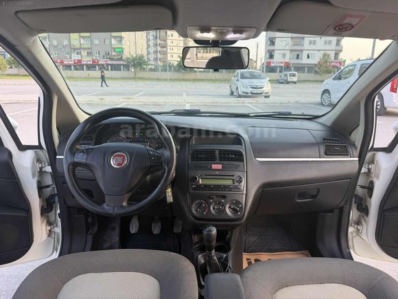 İNCİDEN DEĞİŞENSİZ KAYITSIZ FİAT LİNEA