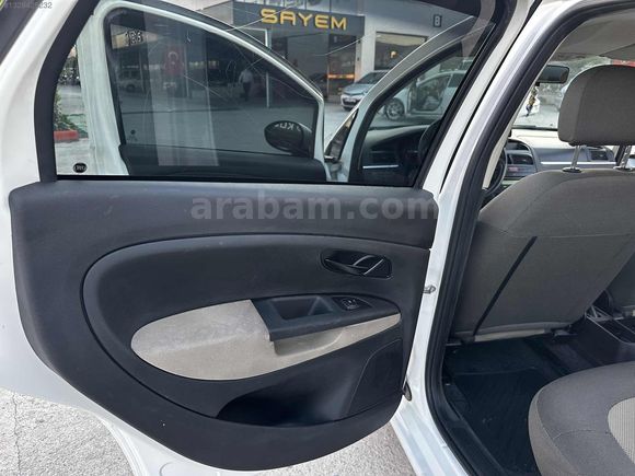 Linea 1.3multijet 128000 km dehatasız