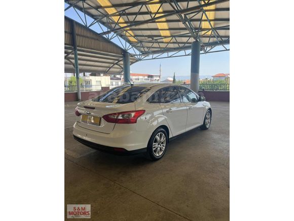 Otomatik 160bin km Focus temiz