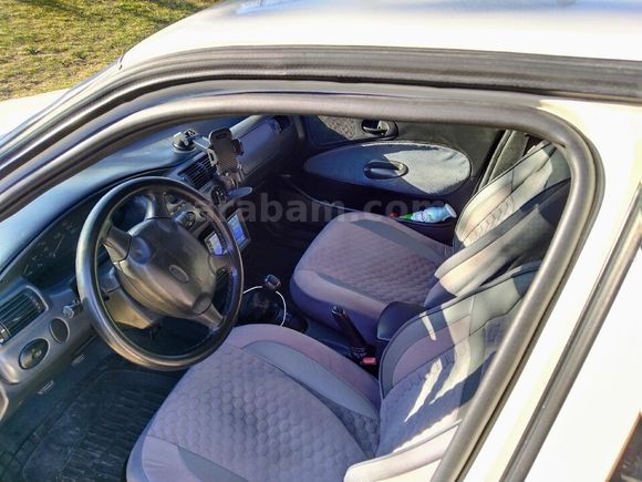 Sahibinden Ford Escort 1.6 CLX 1999 Model Eskişehir