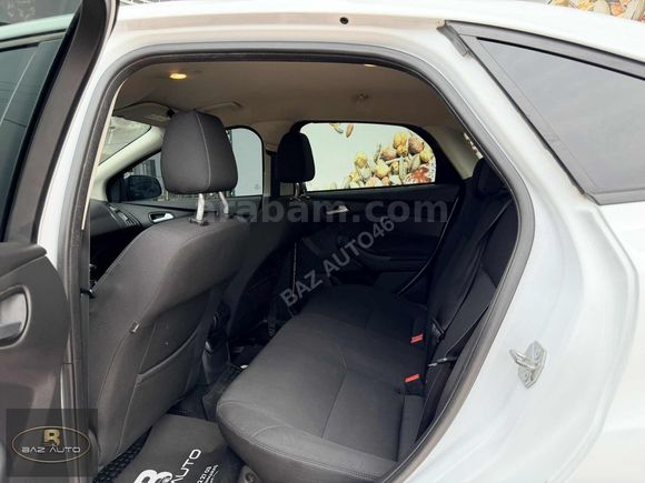 BAZ AUTODAN 2015 FORD FOCUS 1.6 Tİ-VCT LPG TESLA EKRAN