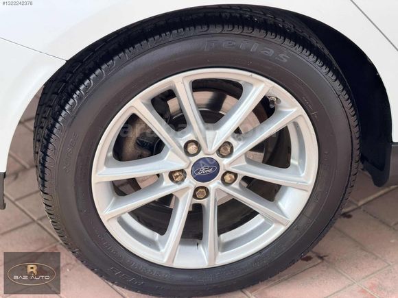 BAZ AUTODAN 2015 FORD FOCUS 1.6 Tİ-VCT LPG TESLA EKRAN