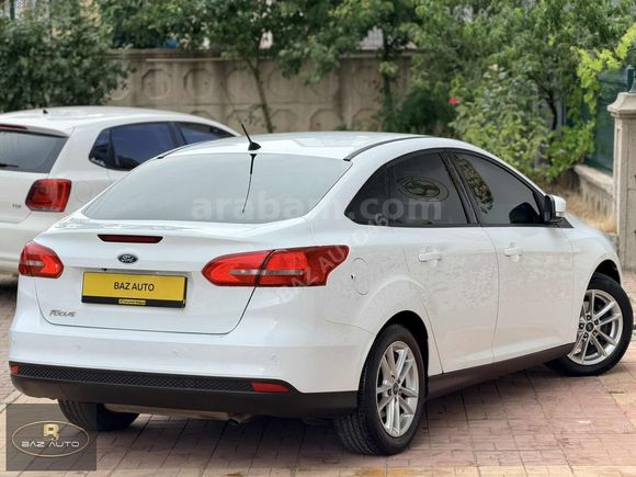 BAZ AUTODAN 2015 FORD FOCUS 1.6 Tİ-VCT LPG TESLA EKRAN