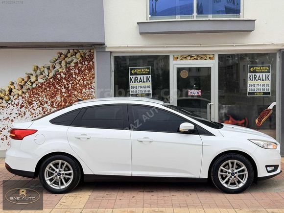 BAZ AUTODAN 2015 FORD FOCUS 1.6 Tİ-VCT LPG TESLA EKRAN