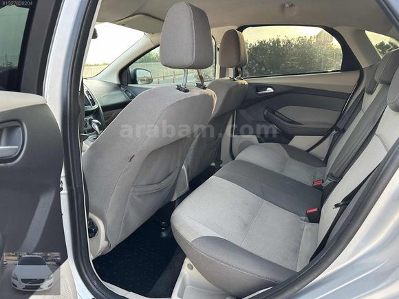 OTOMATİK VİTES...2013 Focus 1.6 Lpg'li...Tesla ekranlı...