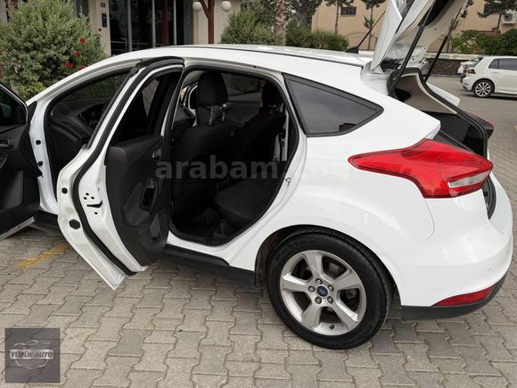 2015 ÇIKIŞLI YENİ KASA FOCUS BENZİN LPG ORJİNAL FULL BAKIMLI