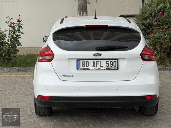 2015 ÇIKIŞLI YENİ KASA FOCUS BENZİN LPG ORJİNAL FULL BAKIMLI
