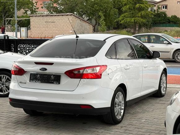 Hatasız 2013 Ford Focus 1.6Tİ-VCT Trend X Powershift Hz Sabitlem
