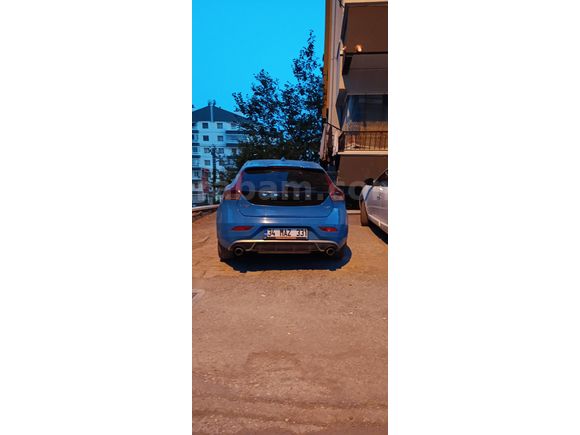 Sahibinden Volvo V40 1.6 D R-Design 2014 Model