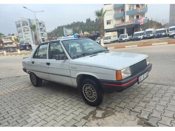 Galeriden Renault R 9 1.4 Broadway GTE 1992 Model Osmaniye
