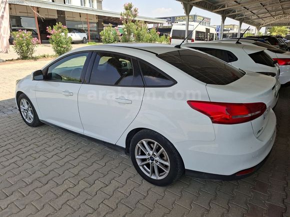 2015 MODEL=HATASIZ=165.000KM=1.6 BENZİN LPG=TREND X
