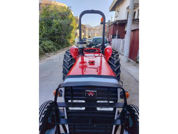 Galeriden Massey Ferguson 2004 MODEL 240 S Manisa