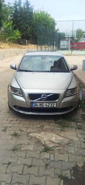 2011 VOLVO S40 GÜMÜŞ GRİ KATLANIR AYNA OTO CAM VS.MODEL YÜKSELTMEK İÇİN SATILIK MUAYENESİ YENİ YAPILDI
