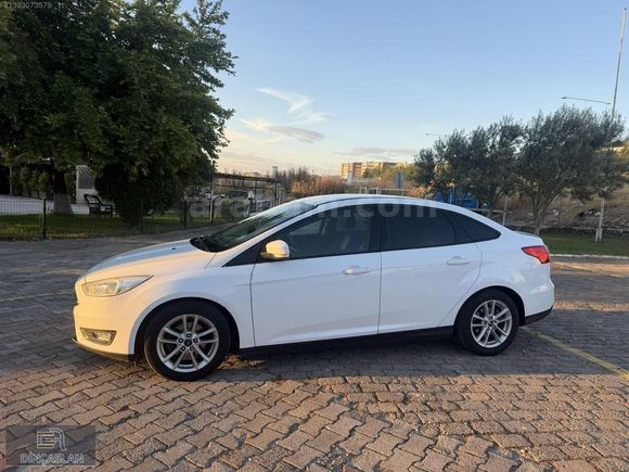 TEMİZ BAKIMLI 90 B.km SERVİS BAKIMLI