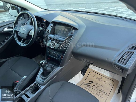 2018 ÇIKIŞLI FORD FOCUS 1.6 Tİ-VCT LPGLİ 94BİN E. TEYP DOLUSU