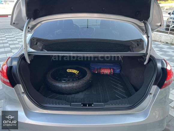 2018 ÇIKIŞLI FORD FOCUS 1.6 Tİ-VCT LPGLİ 94BİN E. TEYP DOLUSU