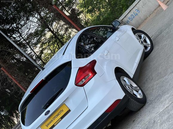 97 BİN KM DE HATASIZ BOYASIZ FOCUS