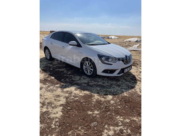 Sahibinden Renault Megane 1.5 dCi Touch 2017 Model 