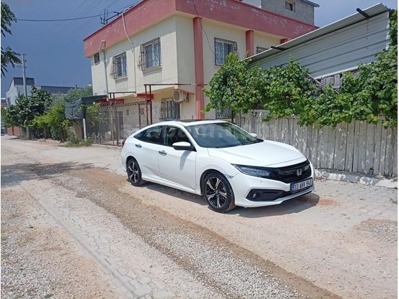 44 BİN KM...NOKTA HATASIZ..EN DOLUSU.. OTOMATİK VİTES